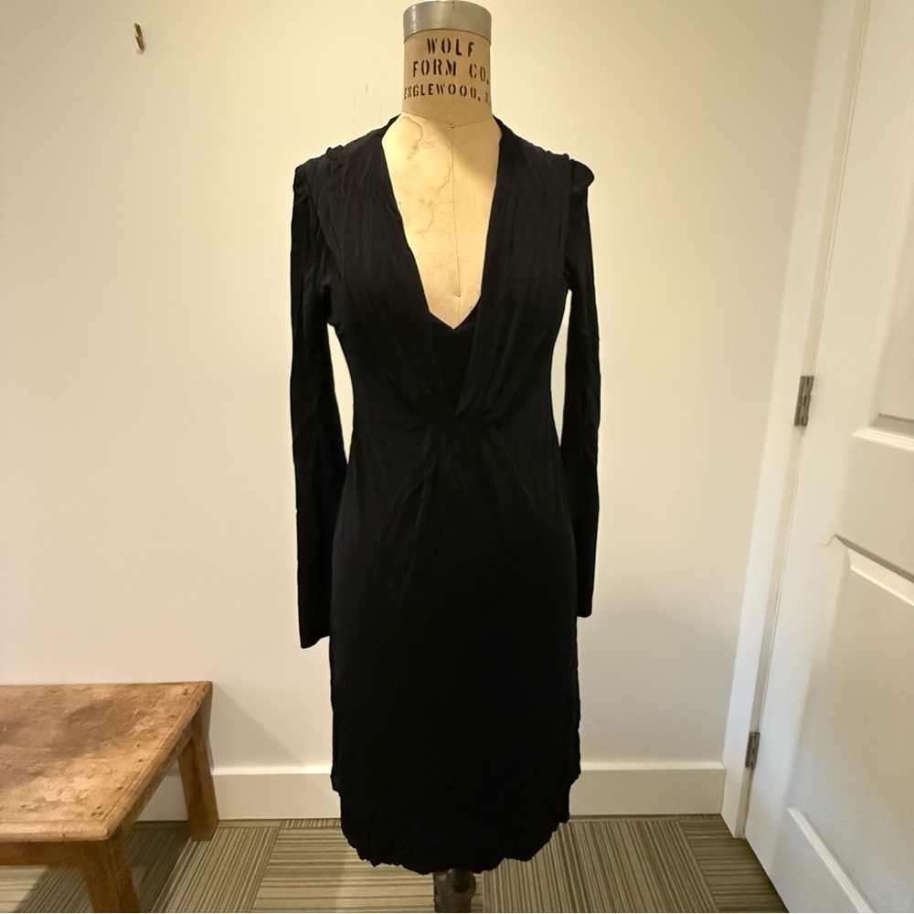 Elie Tahari black dress